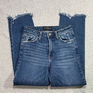 Women’s Just Black Denim Jeans STYLE-T #BP3041 Frayed Hem Size 24